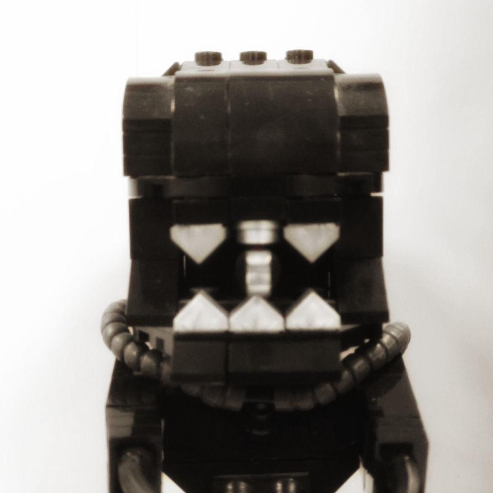 An angry Xenomorph say HI